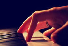 炒股票去哪个券商开户:炒股软件的股票有哪些-新游戏拉动“游戏茅”半年业绩大涨 拟10派66元！董事长将获1.4亿分红